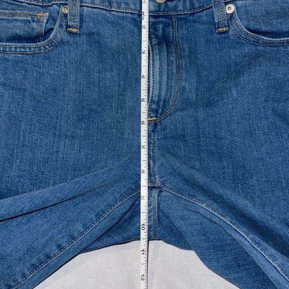 GAP Women’s Blue Regular Light Denim Jeans - Picture 4 of 15